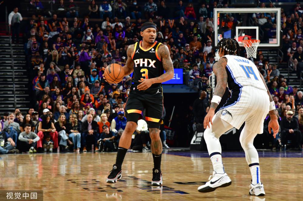 现关键失误 现关键失误