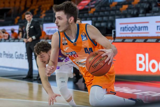 最明显的是 最明显的是