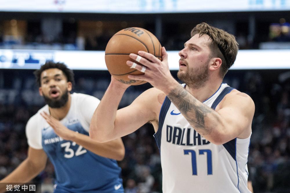 霍里:来湖人打球让我成为小镇的明星,这对我来说意义非凡