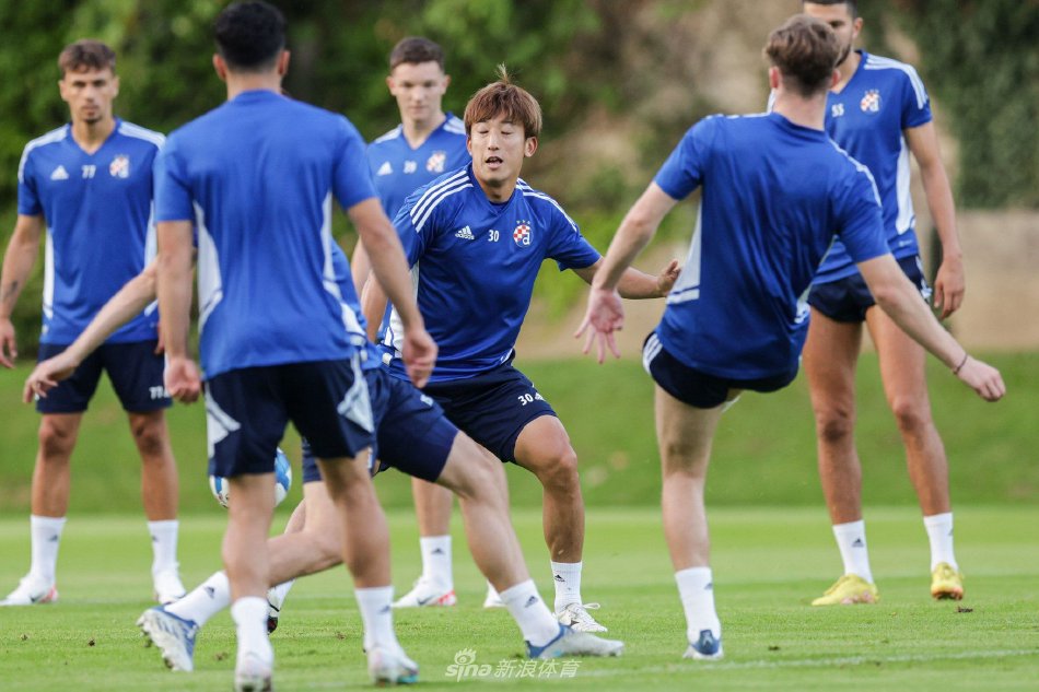 一直以其攻 一直以其攻