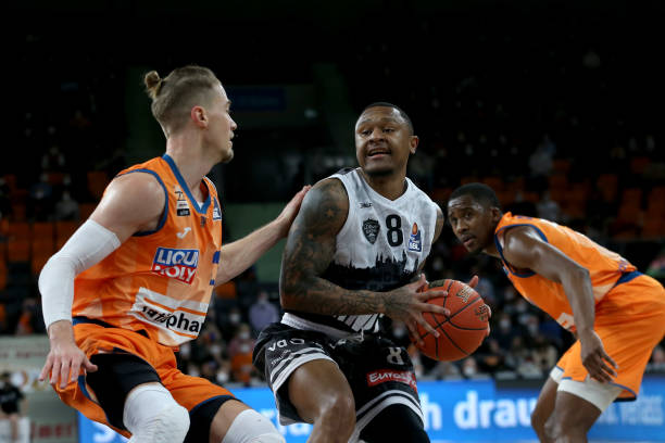 公开水域接力德国折桂:新加坡世锦赛“四金王”诞生!中国排第九