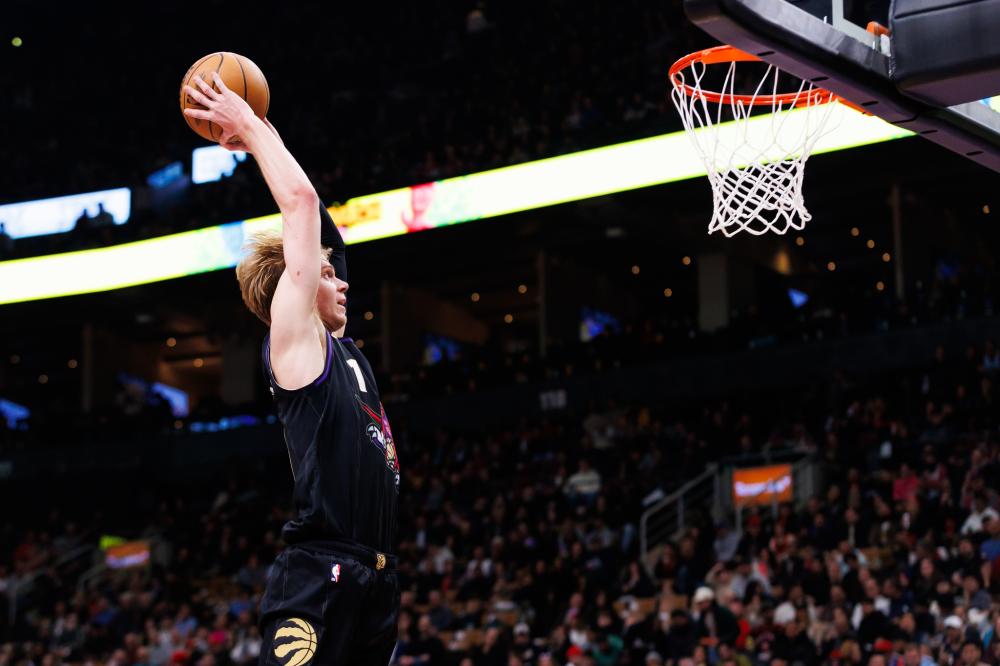 日本vs巴林半场数据：双方零射正，远藤航破门被吹.