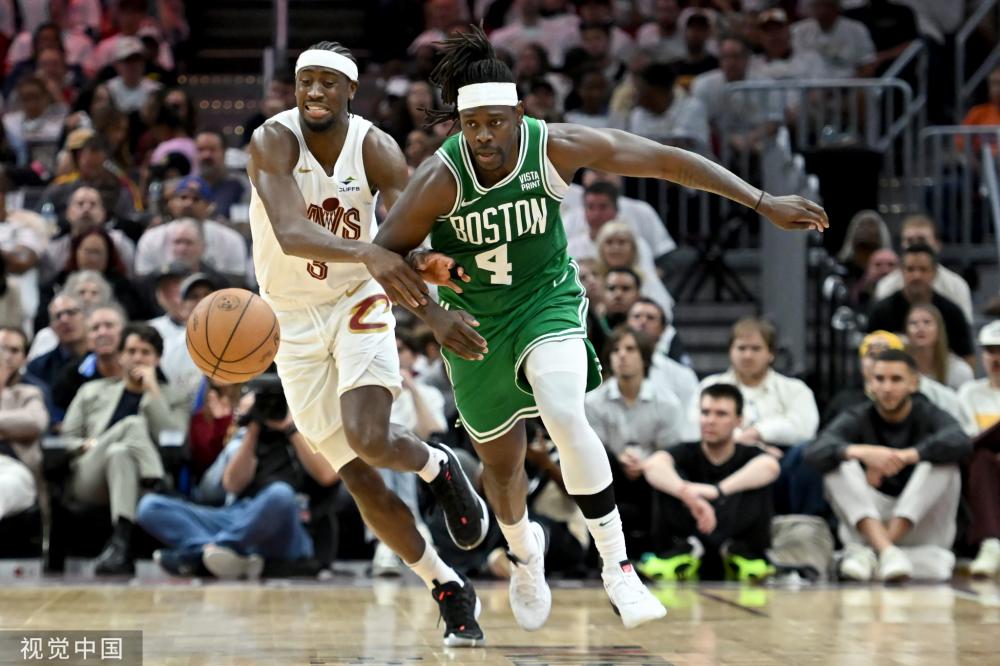 【NFL动态】海盗对希洛-桑德斯与德斯蒙德-沃森的抉择