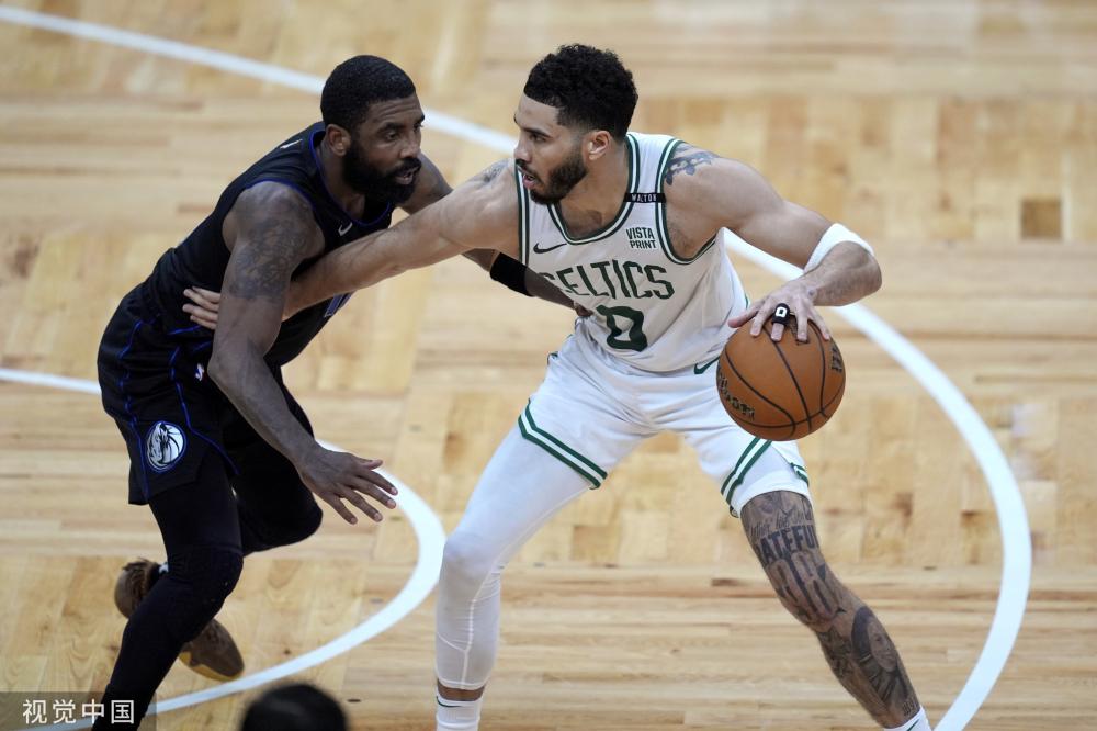 进关键的首 进关键的首