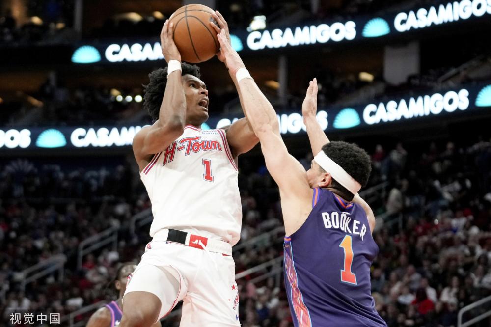 时隔6年又有中国球员进NBA 上一位是火箭周琦.